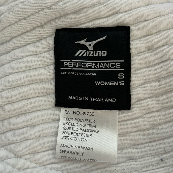 White mizuno women’s softball pant - size small - Picture 3 of 5